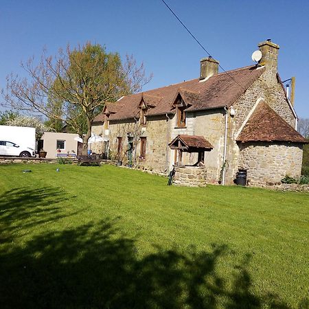 Le Beauregard Bed and Breakfast Rânes Buitenkant foto